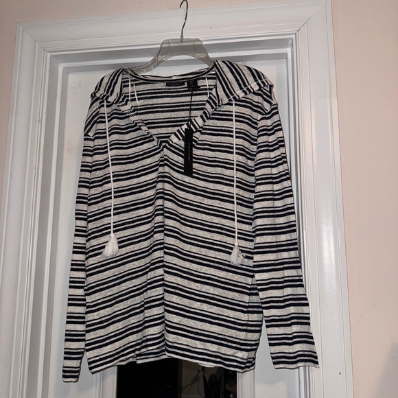 Tahari hoodie longsleeve - Picture 1 of 4